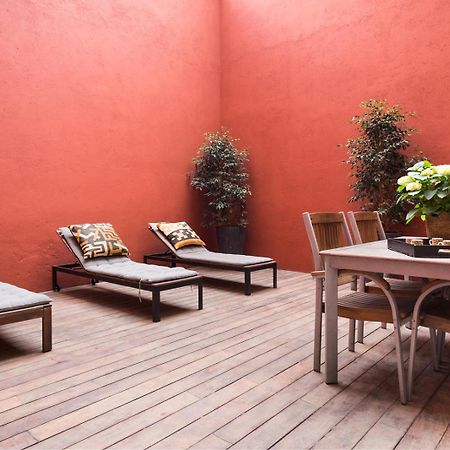 My Space Barcelona Pool City Center Ngoại thất bức ảnh
