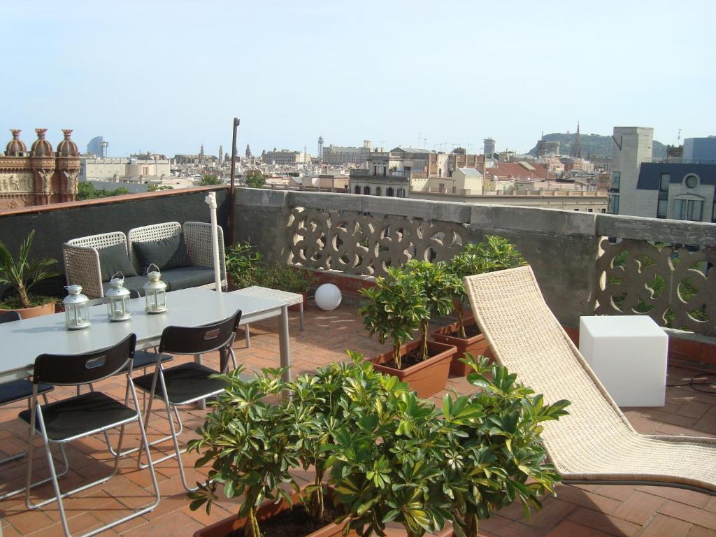 My Space Barcelona Pool City Center Ngoại thất bức ảnh