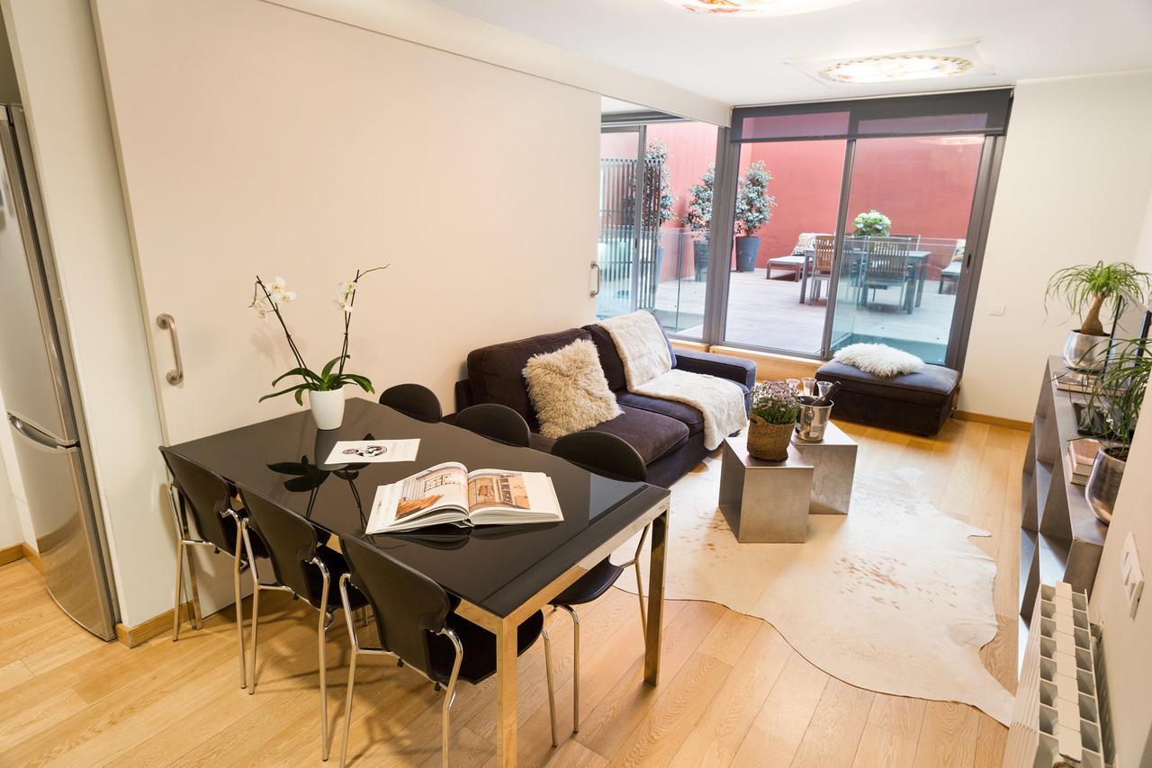 My Space Barcelona Pool City Center Ngoại thất bức ảnh