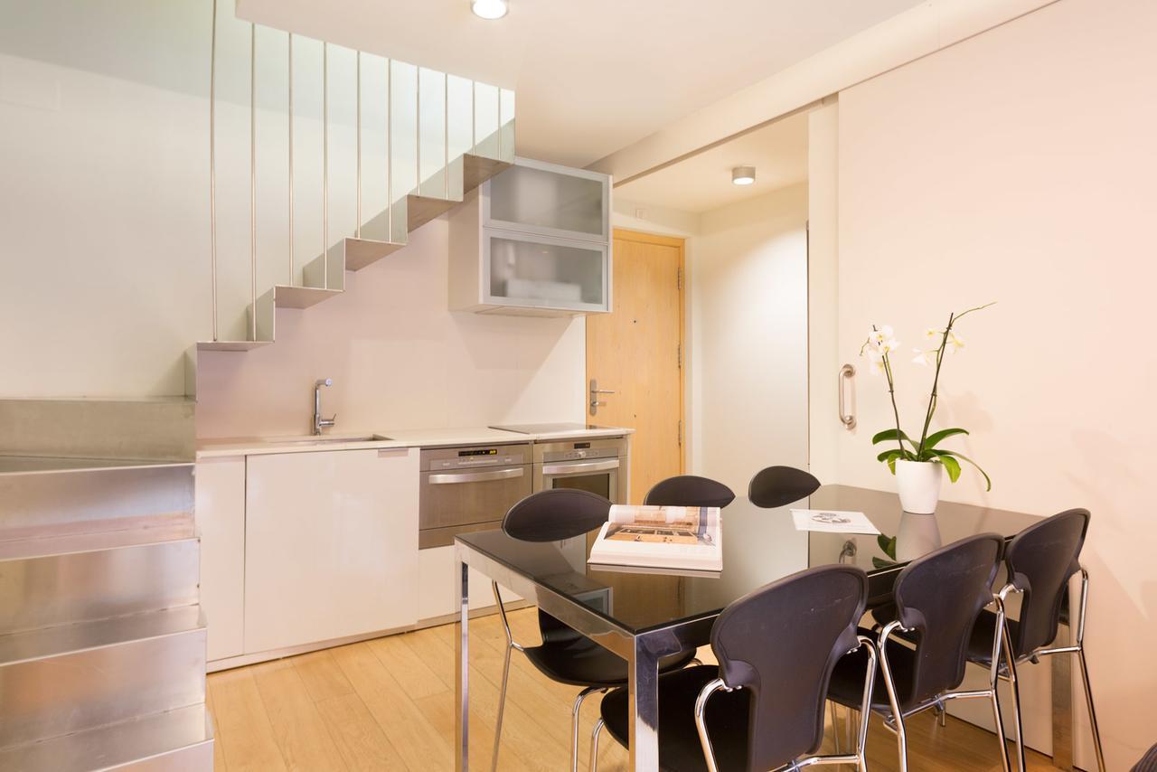 My Space Barcelona Pool City Center Ngoại thất bức ảnh