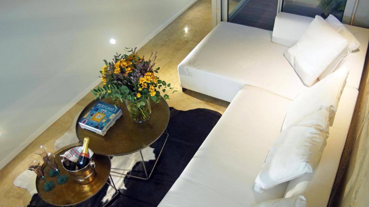 My Space Barcelona Pool City Center Ngoại thất bức ảnh