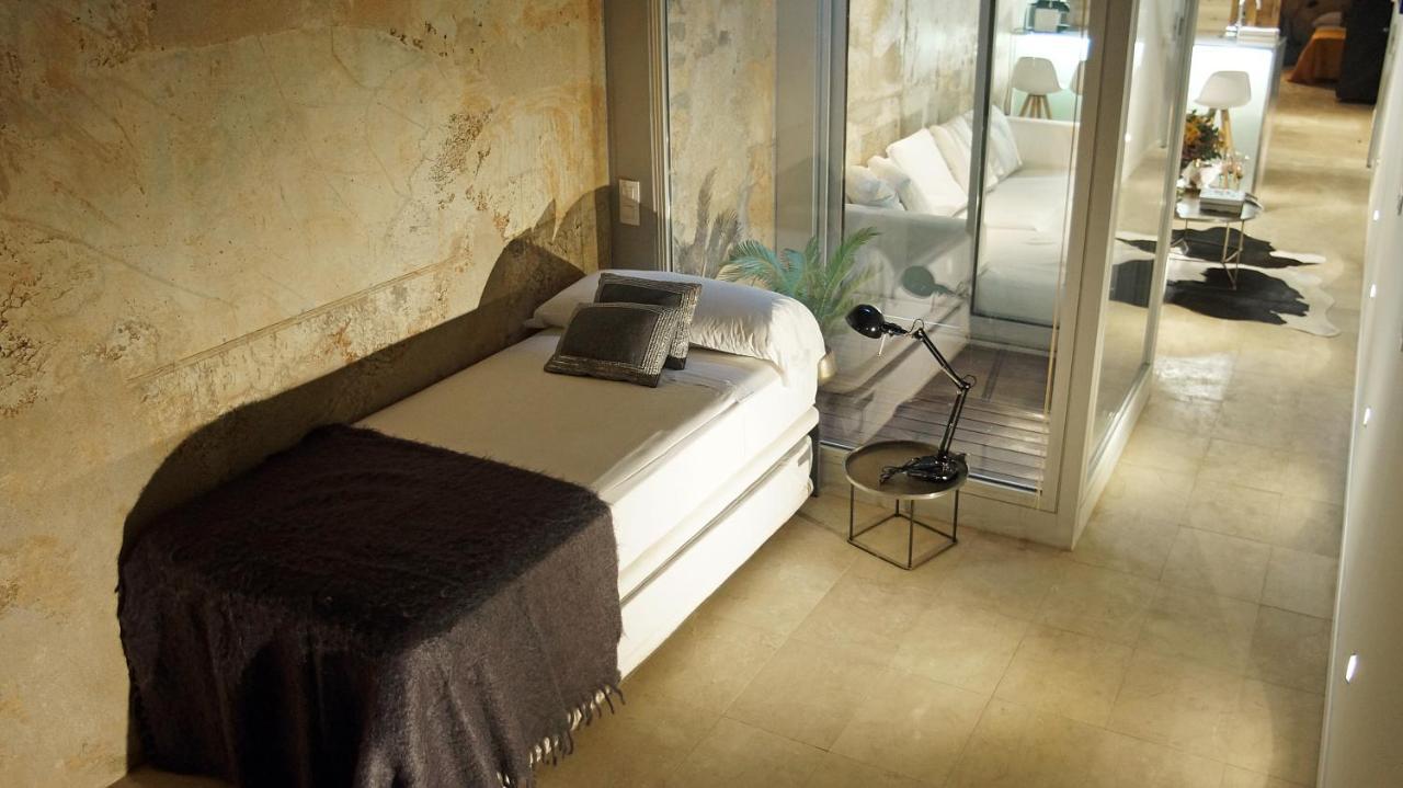 My Space Barcelona Pool City Center Ngoại thất bức ảnh